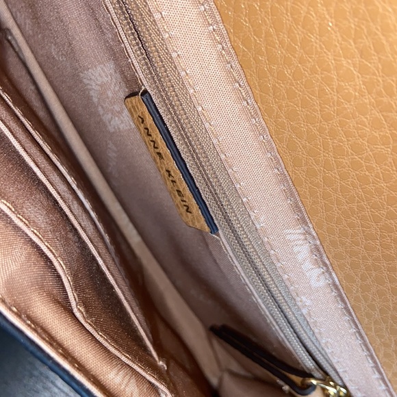 Anne Klein Floral Embroidered Floral Crossbody or Clutch detachable strap - Picture 10 of 14